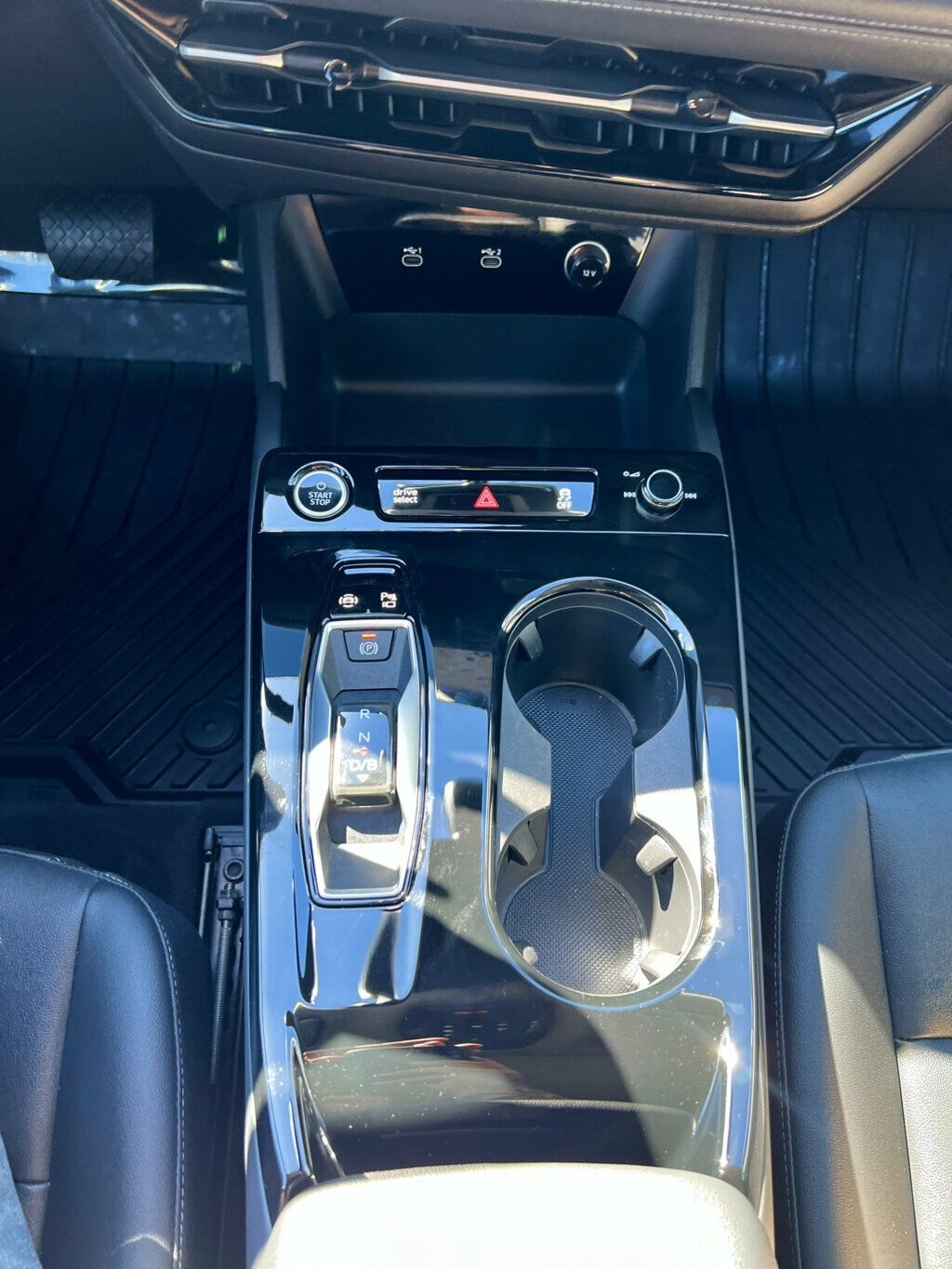 2025 Audi Q6 e-tron Premium quattro - 23078477 - 22