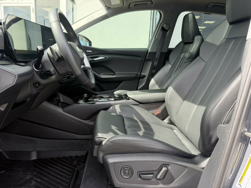 2025 Audi Q6 e-tron Prestige quattro - 23074844 - 10