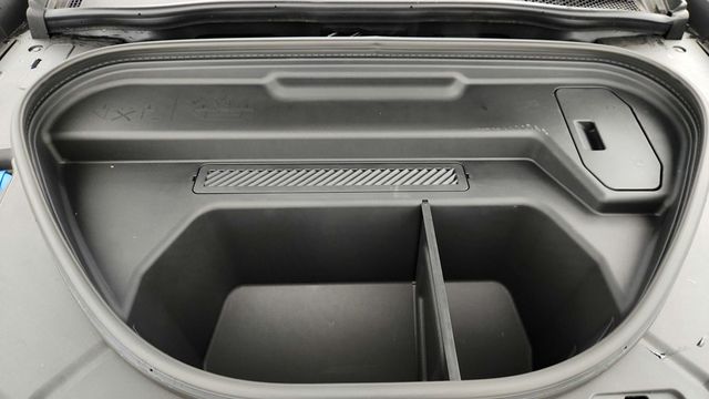 2025 Audi Q6 e-tron Prestige quattro with Warm Weather Package - 22956532 - 24