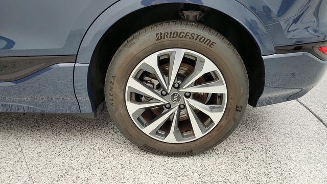 2025 Audi Q6 e-tron Prestige quattro with Warm Weather Package - 22956532 - 8