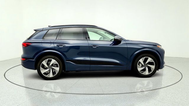 2025 Audi Q6 e-tron Prestige quattro w/ Warm Weather Pkg & 20'' Wheel Pkg - 23034790 - 3