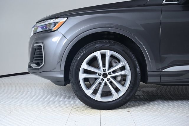 2025 Audi Q7 55 Premium - 22949565 - 26