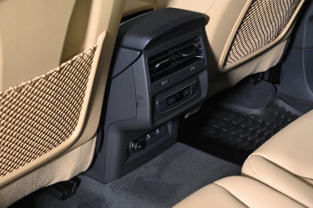 2025 Audi Q7 55 Premium - 22972138 - 17