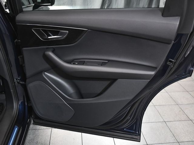 2025 Audi Q7 55 Premium - 22946093 - 16