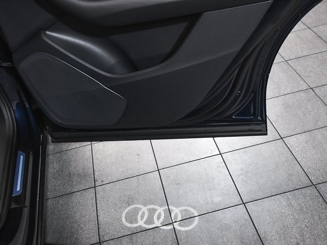 2025 Audi Q7 55 Premium - 22946093 - 17