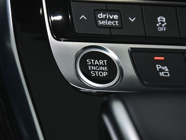 2025 Audi Q7 55 Premium - 22946093 - 39