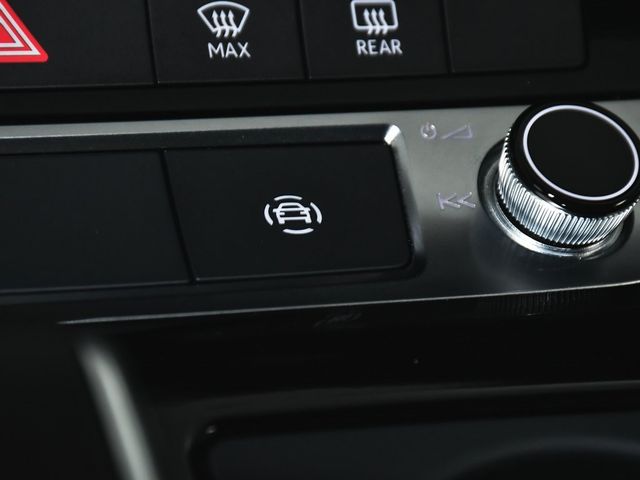 2025 Audi Q7 55 Premium - 22946093 - 40