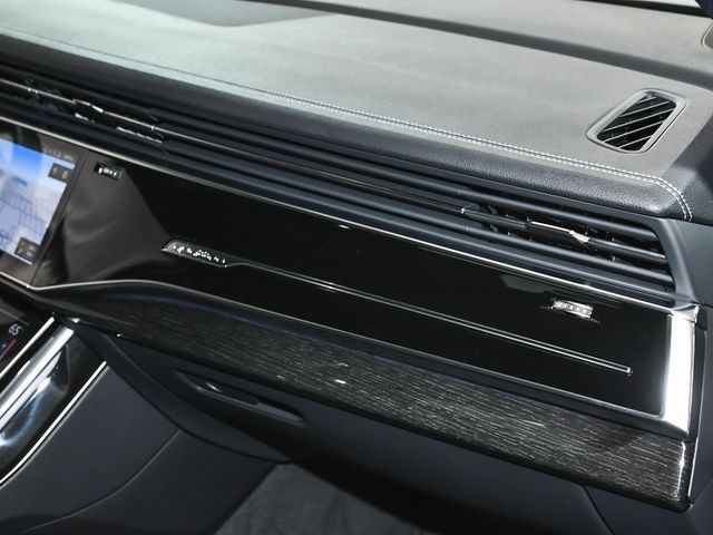2025 Audi Q7 55 Premium - 22946093 - 82