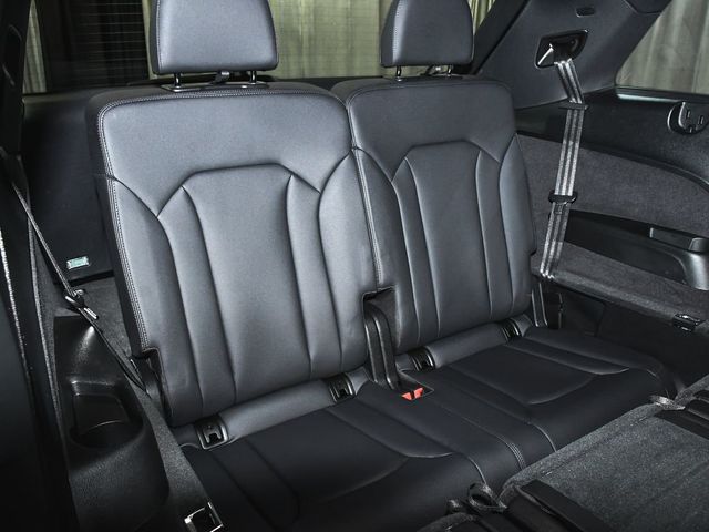 2025 Audi Q7 55 Premium - 23054278 - 63
