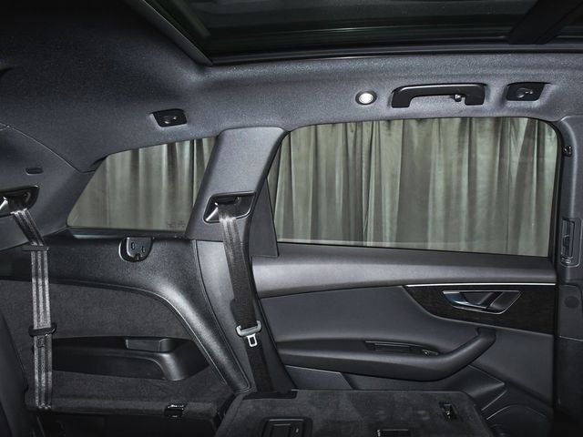 2025 Audi Q7 55 Premium - 23054278 - 64