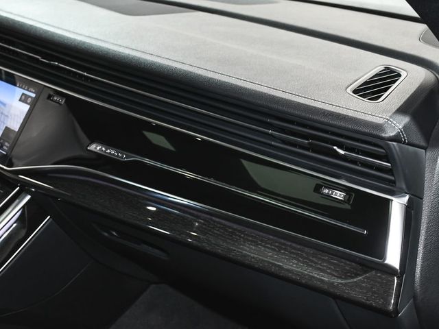 2025 Audi Q7 55 Premium - 23054278 - 69