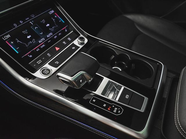 2025 Audi Q7 55 Premium Plus - 23039001 - 31