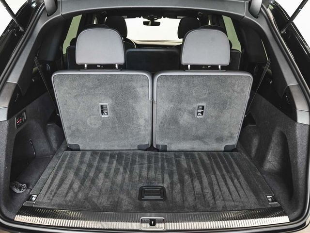 2025 Audi Q7 55 Premium Plus - 23039001 - 42
