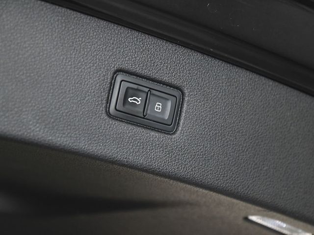 2025 Audi Q7 55 Premium Plus - 23039001 - 43