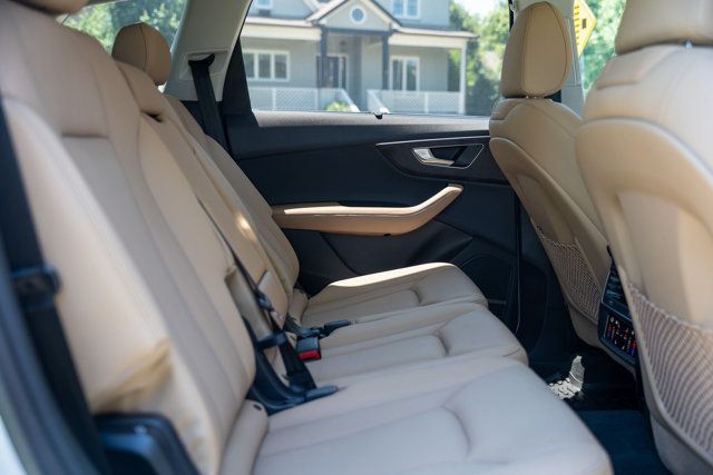 2025 Audi Q7 MSRP$69240/PremiumPlus/ExecutivePkg/PremiumPlusPkg/NAV - 23036246 - 51
