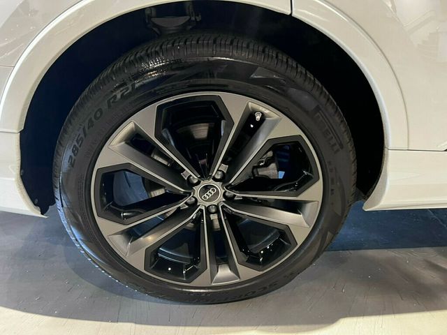 2025 Audi Q7 MSRP$83,880/PrestigePackage/BlackOpticsPackage/Heads-UpDisplay - 23055686 - 11