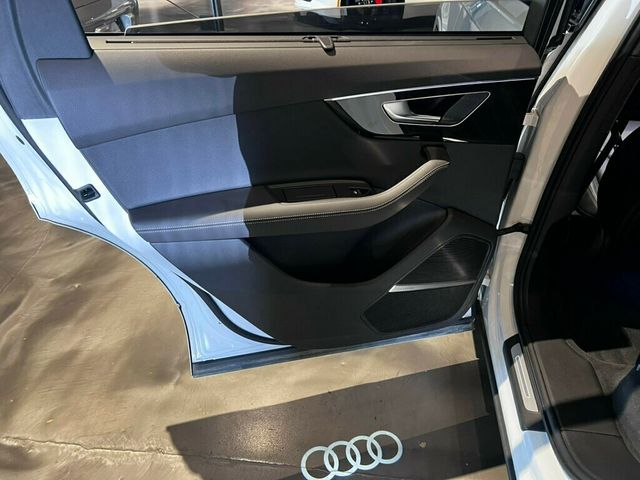 2025 Audi Q7 MSRP$83,880/PrestigePackage/BlackOpticsPackage/Heads-UpDisplay - 23055686 - 20