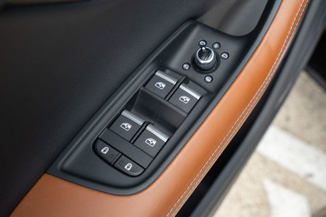 2025 Audi Q7 MSRP$87840/PrestigePkg/LuxuryPkg/BlackOpticPkg/SoftCloseDoors - 23049020 - 37
