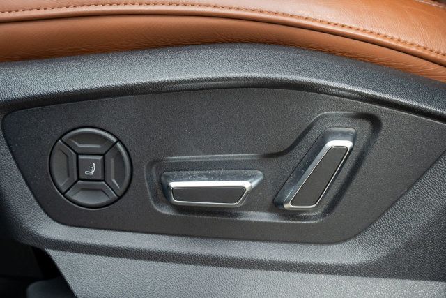 2025 Audi Q7 MSRP$87840/PrestigePkg/LuxuryPkg/BlackOpticPkg/SoftCloseDoors - 23049020 - 40