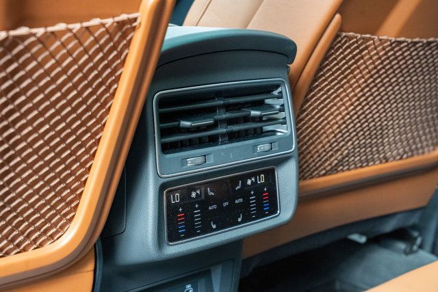 2025 Audi Q7 MSRP$87840/PrestigePkg/LuxuryPkg/BlackOpticPkg/SoftCloseDoors - 23049020 - 50