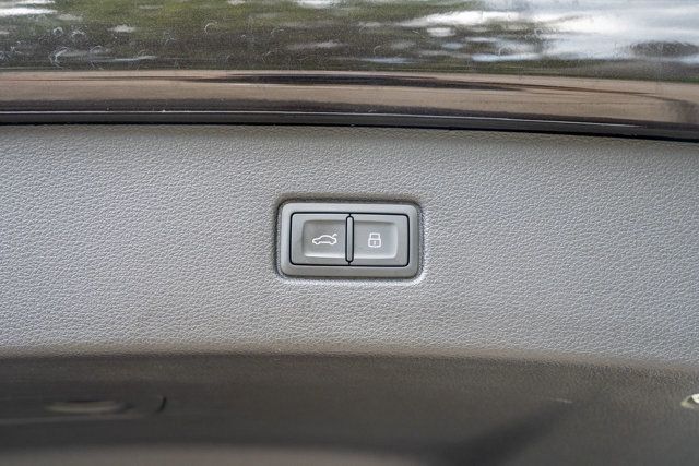 2025 Audi Q7 MSRP$87840/PrestigePkg/LuxuryPkg/BlackOpticPkg/SoftCloseDoors - 23049020 - 55