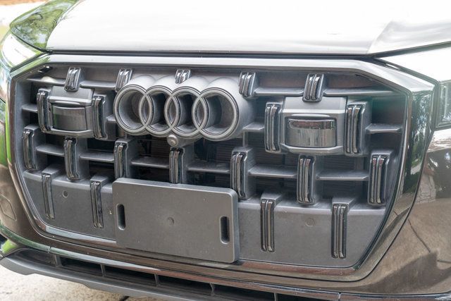 2025 Audi Q7 MSRP$87840/PrestigePkg/LuxuryPkg/BlackOpticPkg/SoftCloseDoors - 23049020 - 8