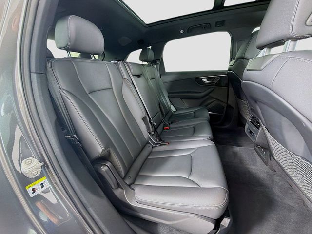 2025 Audi Q7 Premium 45 TFSI quattro - 22979683 - 30