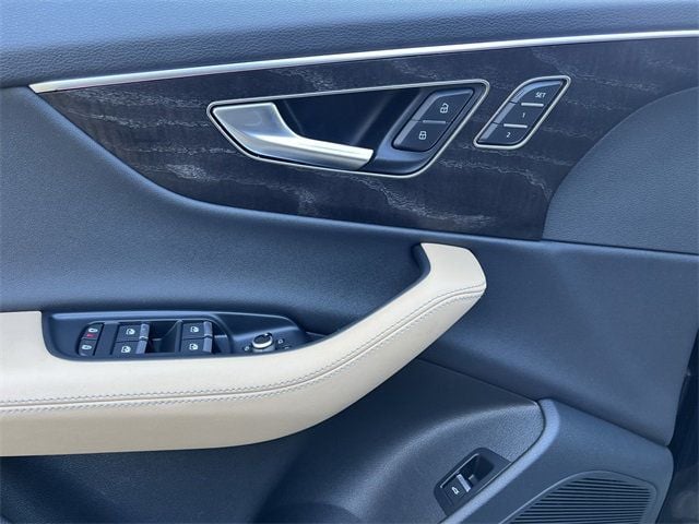 2025 Audi Q7 Premium Plus 45 TFSI quattro - 22969512 - 10