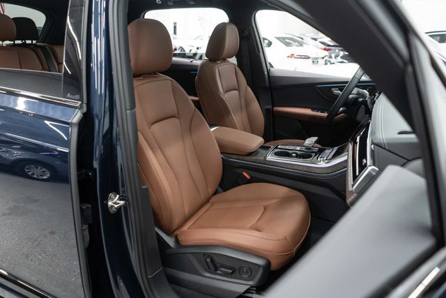 2025 Audi Q7 Premium Plus 45 TFSI quattro - 23048901 - 10