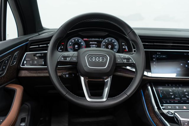2025 Audi Q7 Premium Plus 45 TFSI quattro - 23048901 - 22