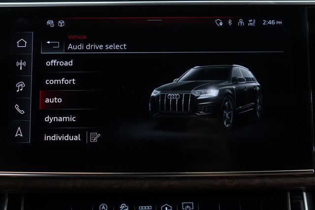 2025 Audi Q7 Premium Plus 45 TFSI quattro - 23048901 - 32