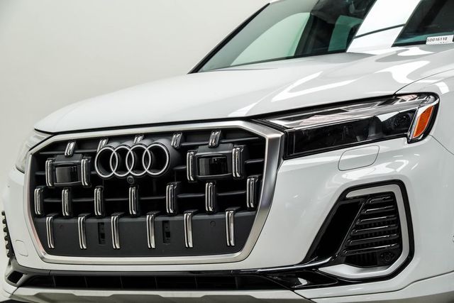 2025 Audi Q7 Premium Plus 55 TFSI quattro - 23026985 - 1