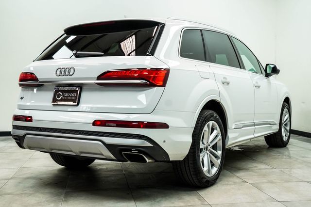 2025 Audi Q7 Premium Plus 55 TFSI quattro - 23026986 - 11