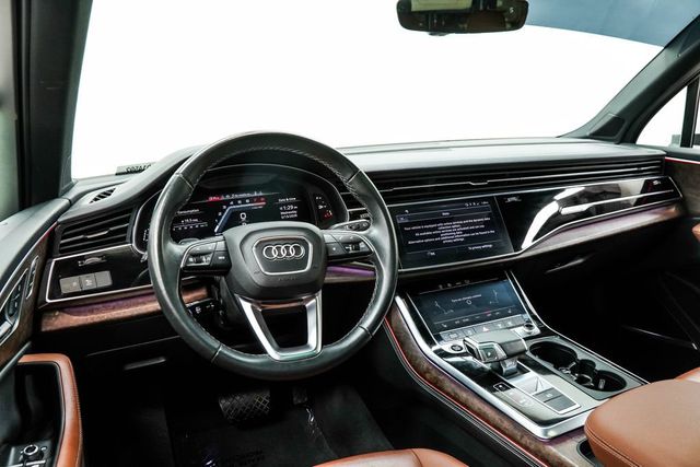2025 Audi Q7 55 Premium Plus quattro Tiptronic's photo
