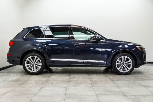 2025 Audi Q7 Premium Plus 55 TFSI quattro - 23026987 - 9