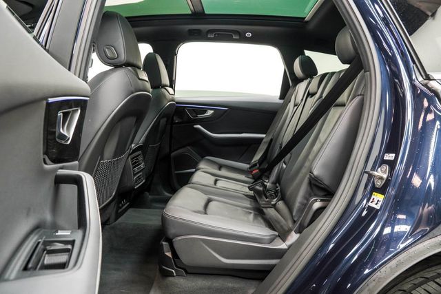2025 Audi Q7 Premium Plus 55 TFSI quattro - 23026987 - 17