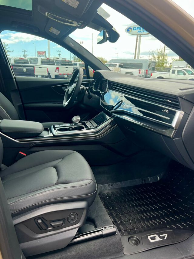 2025 Audi Q7 Premium Plus 55 TFSI quattro - 23020731 - 24
