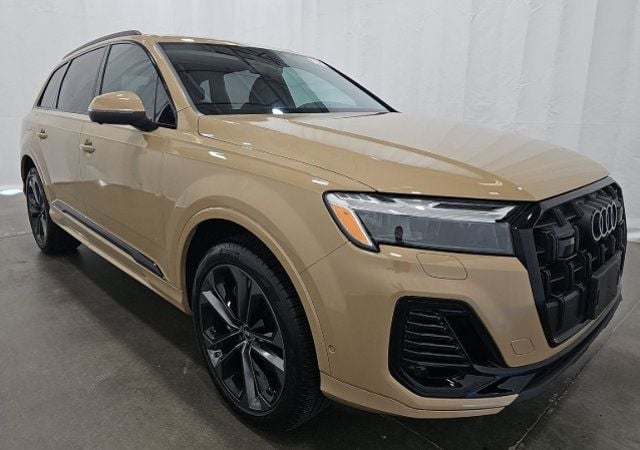 2025 Audi Q7 Premium Plus 55 TFSI quattro - 23020731 - 3