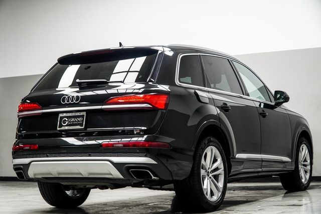 2025 Audi Q7 Premium Plus 55 TFSI quattro - 22976760 - 11