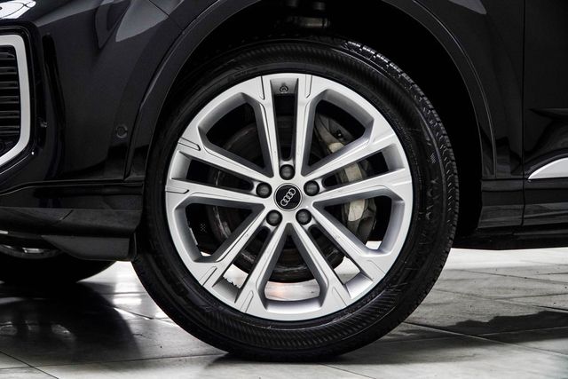 2025 Audi Q7 Premium Plus 55 TFSI quattro - 23027243 - 5