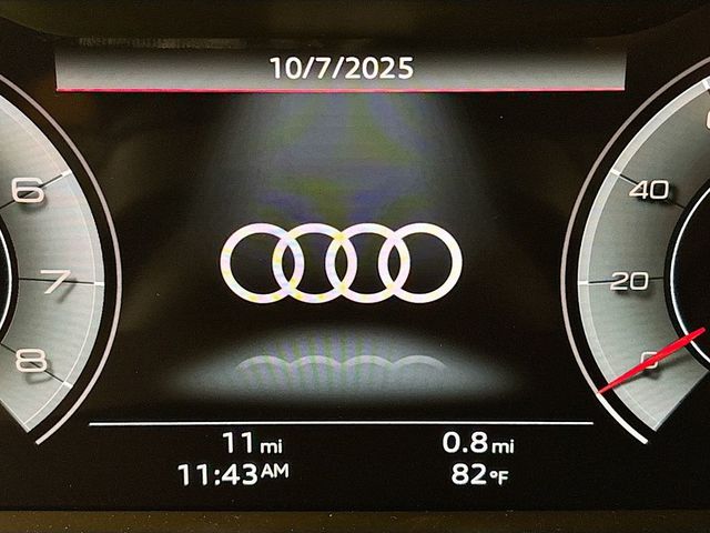 2025 Audi Q7 Premium Plus 55 TFSI quattro - 23032921 - 10