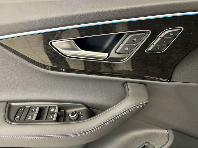 2025 Audi Q7 Premium Plus 55 TFSI quattro - 23032921 - 18