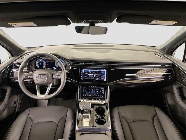 2025 Audi Q7 Premium Plus 55 TFSI quattro - 23032921 - 8