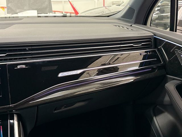 2025 Audi Q7 Premium Plus 55 TFSI quattro - 23034846 - 19