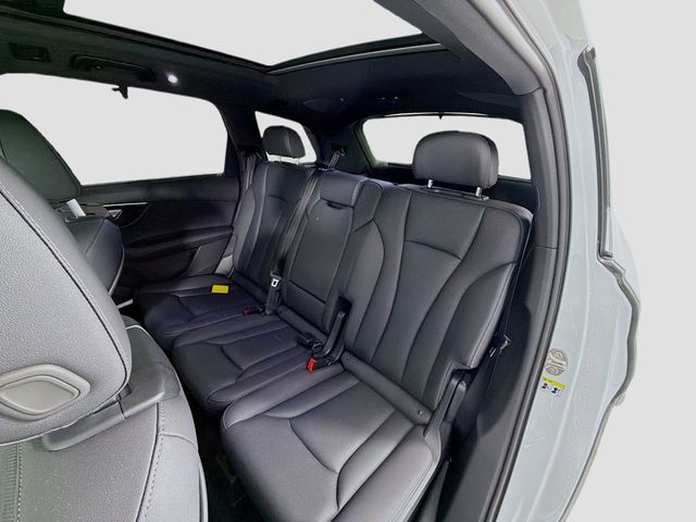 2025 Audi Q7 Premium Plus 55 TFSI quattro - 22947071 - 25