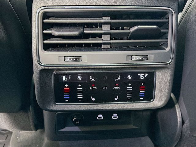 2025 Audi Q7 Premium Plus 55 TFSI quattro - 22947071 - 26