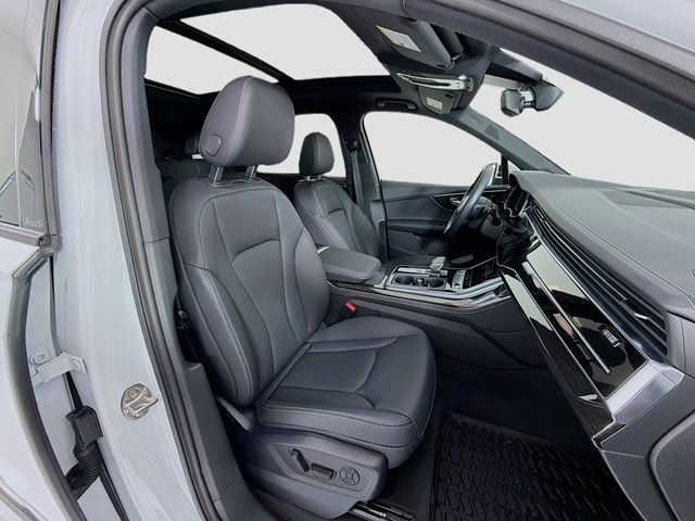 2025 Audi Q7 Premium Plus 55 TFSI quattro - 22947071 - 30