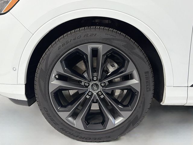 2025 Audi Q7 Premium Plus 55 TFSI quattro - 22947071 - 33