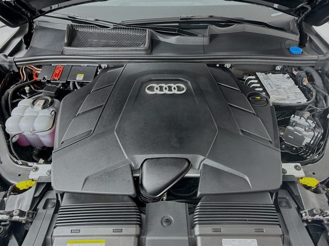 2025 Audi Q7 Premium Plus 55 TFSI quattro - 23016995 - 33