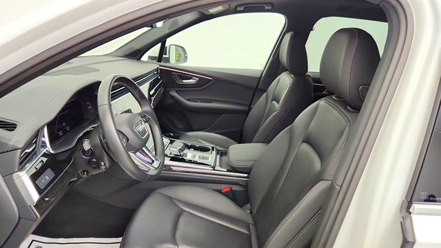 2025 Audi Q7 Premium Plus 55 TFSI quattro - 23048013 - 17